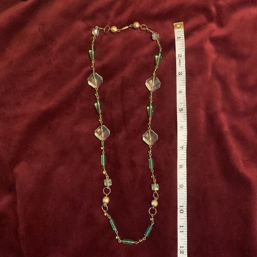 8 Necklaces - Picture 8 of 10